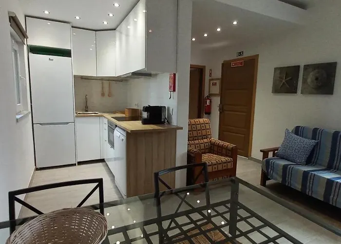 Дом отдыха Casa Do Pinheiro - Parque Natural Da Ria Formosa. Тавира