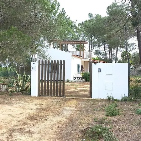 Casa Do Pinheiro - Parque Natural Da Ria Formosa. 펜션 *