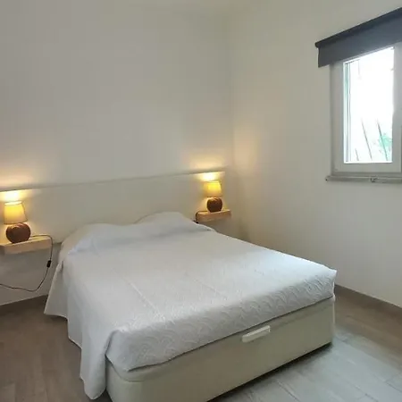 Casa Do Pinheiro - Parque Natural Da Ria Formosa. 펜션 *